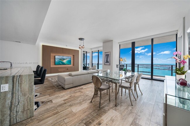 Photo - 650 NE 32nd St Condo Unit PH5003