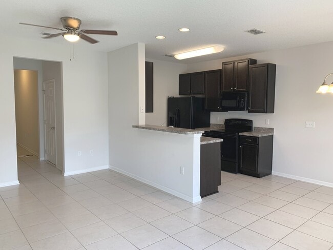 Photo - Moultrie Village Townhome with two ensuite...