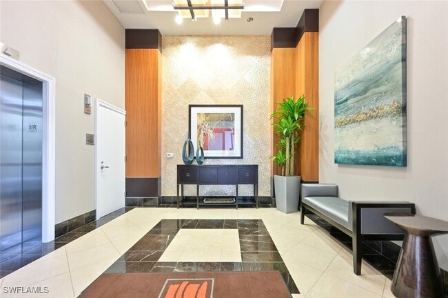 Building Photo - 9115 Strada Pl Unit 5211