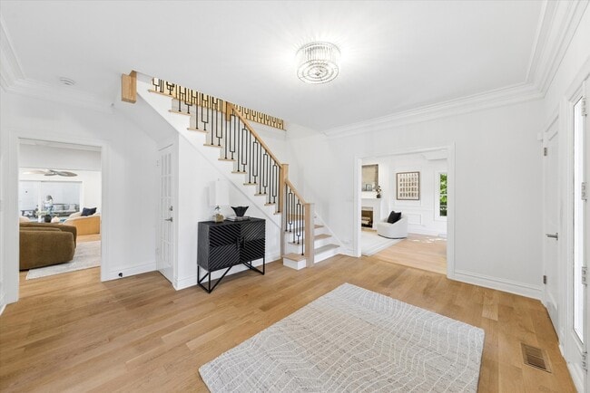 1 Charleston Rd