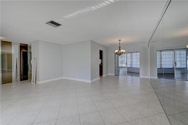 Photo - 9807 NW 67th Ct