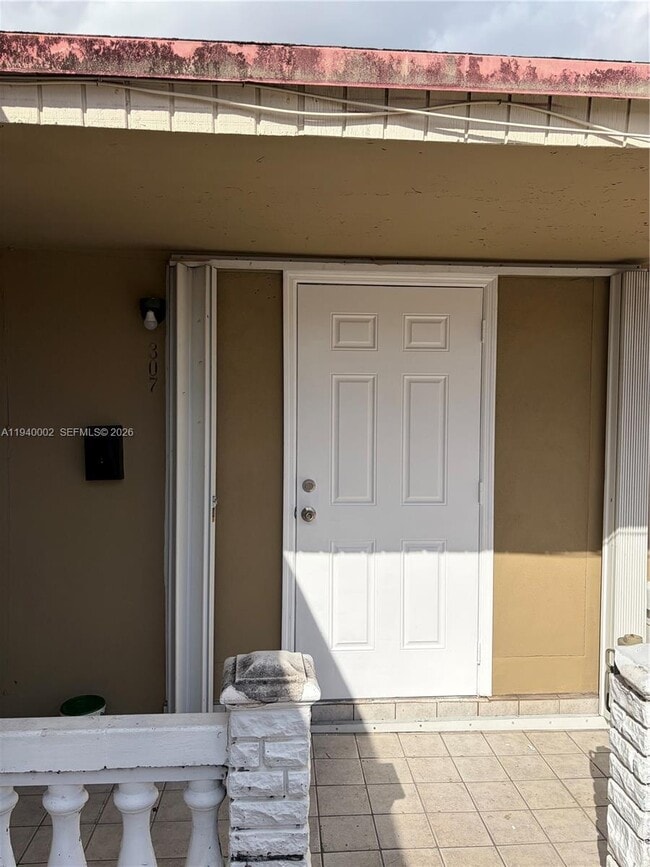 Photo - 307 E 14th St