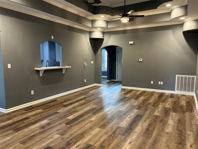 Photo - 2310 Townhall Ln