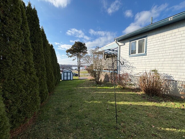 Photo - 29 Newport Ave