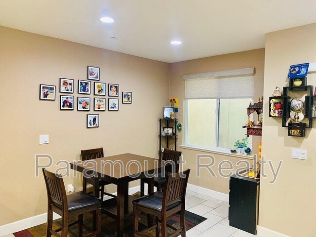 Photo - 1997 Lee Way