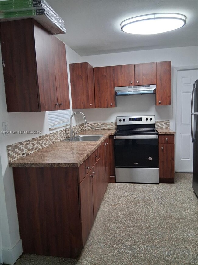 Photo - 3730 NW 4th Ct
