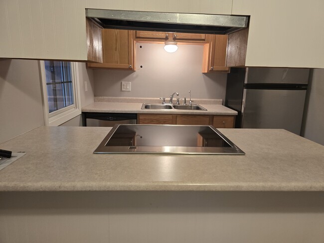 Photo - 5580 Shorewood Ln