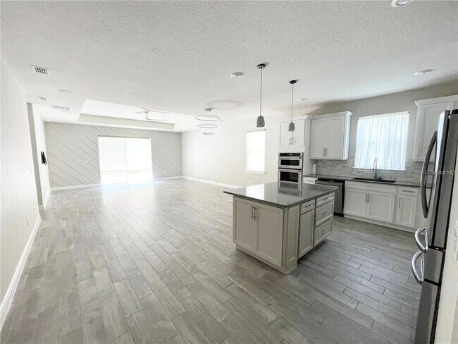 Photo - 5837 Wooden Pine Dr