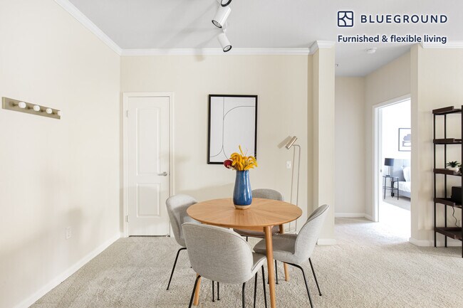 Photo - 295 E Evelyn Ave Unit FL1-ID456