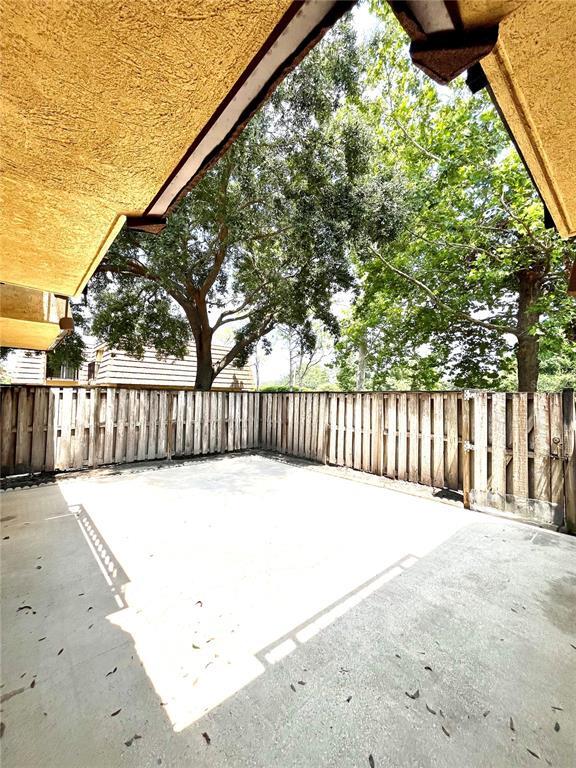 Photo - 5268 Coral Ct Unit 612