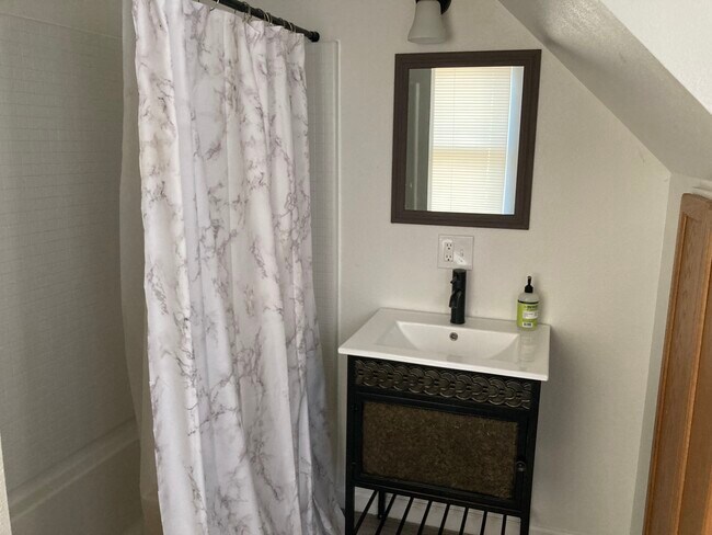 full bath - 465 W Marine Dr Unit 4