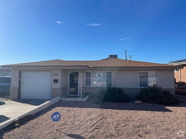 Building Photo - 1817 Cornell Dr SE Rental