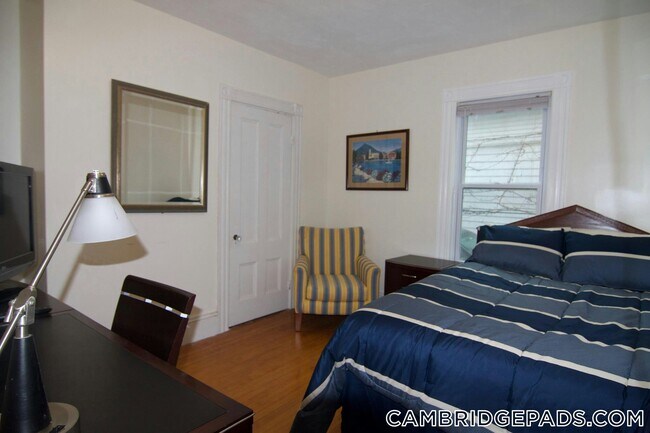 33 Jefferson St Unit 3