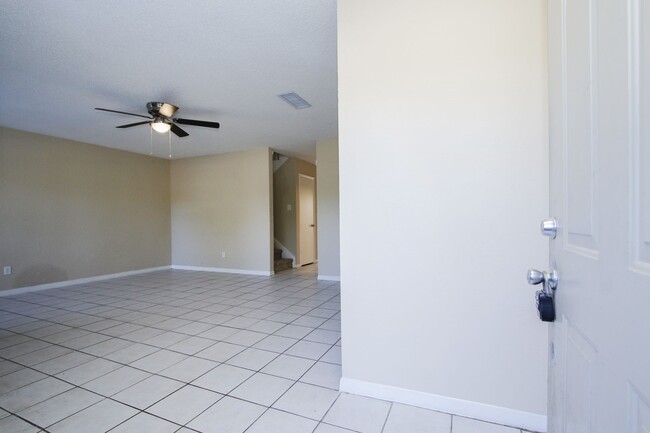 Photo - 5429 10th St