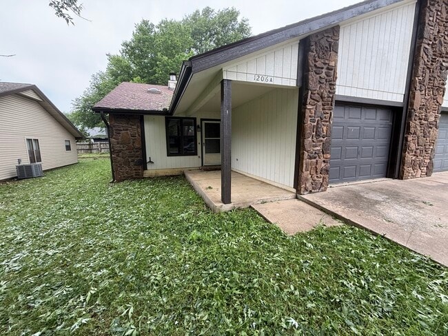 Photo - 1206 Whipporwill Ln Condo Unit A