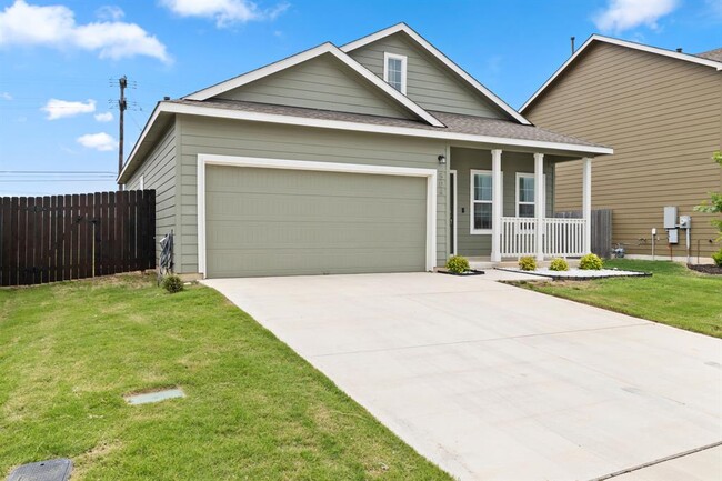 Photo - 504 Blanco Vista