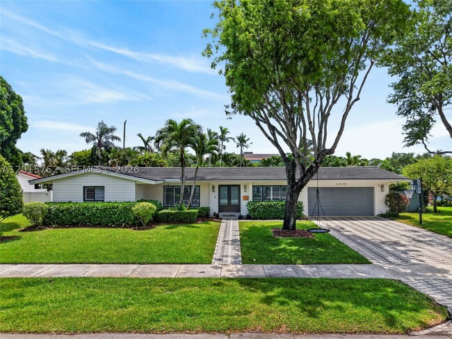 Building Photo - 8820 SW 85th St