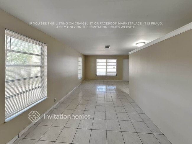 Photo - 1731 N 56th Ave