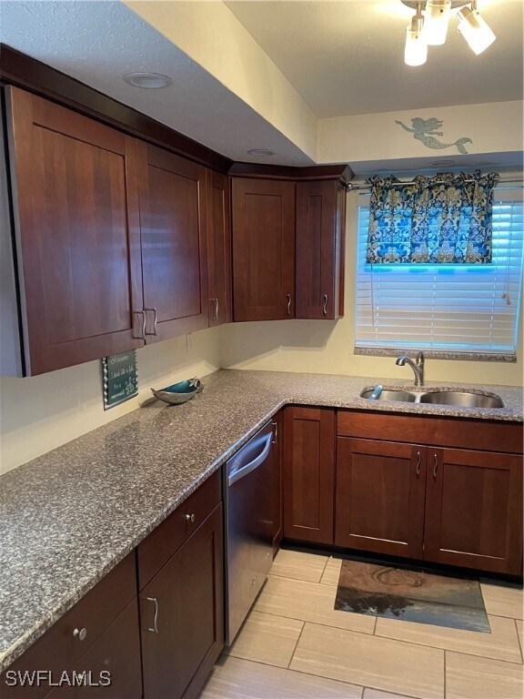 Photo - 1412 SE 46th St Unit 1G