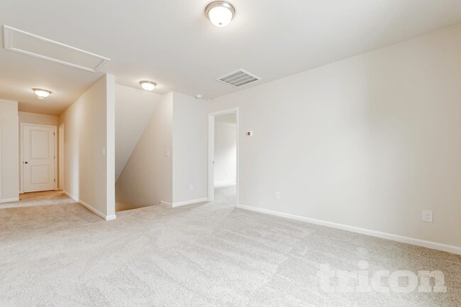 Photo - 19 Iron Horse Ct