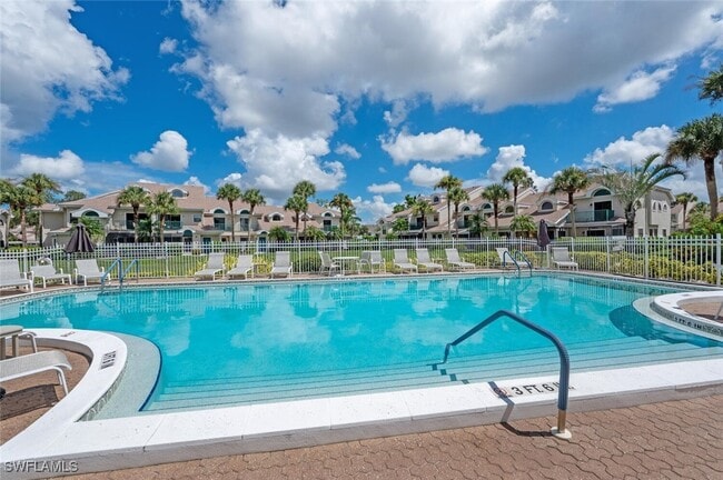 Building Photo - 60 Emerald Woods Dr Unit B 5 Rental