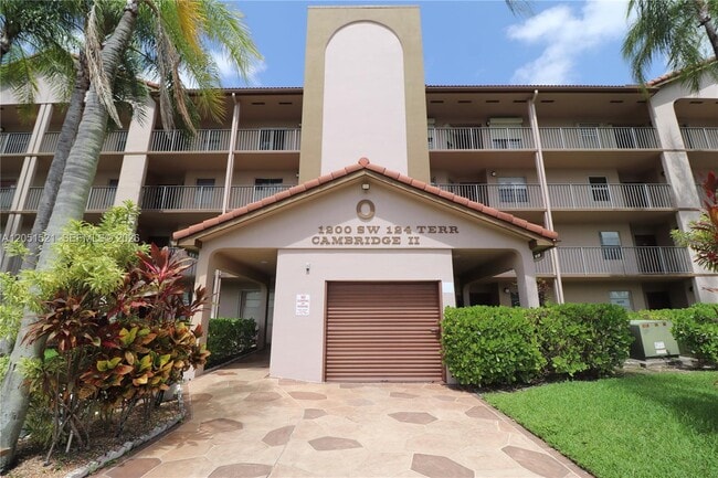 Building Photo - 1200 SW 124th Terrace Unit 201O