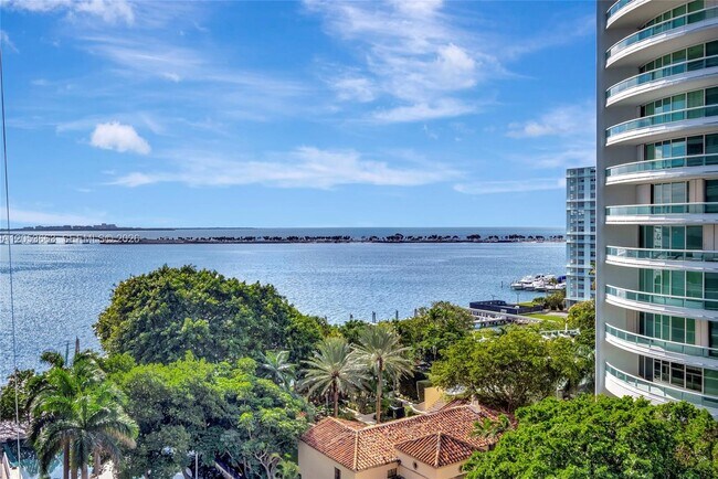 1627 Brickell Ave