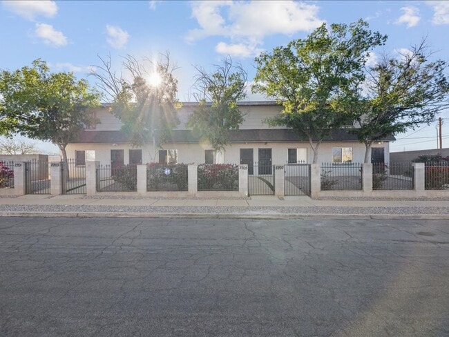 Building Photo - Two-Story Home with Brand New Appliances & Private Turf Backyard!