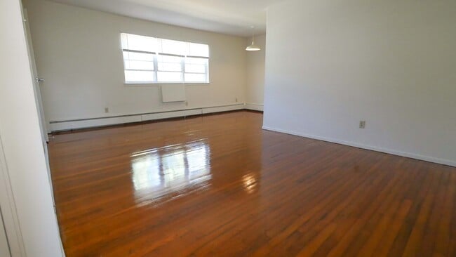 Photo - Westgate Apartments