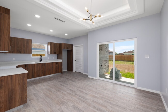 Photo - 2307 Moore Rd