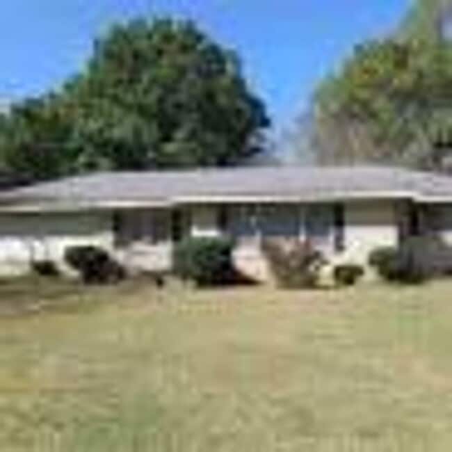 Photo - 41 Summar Dr