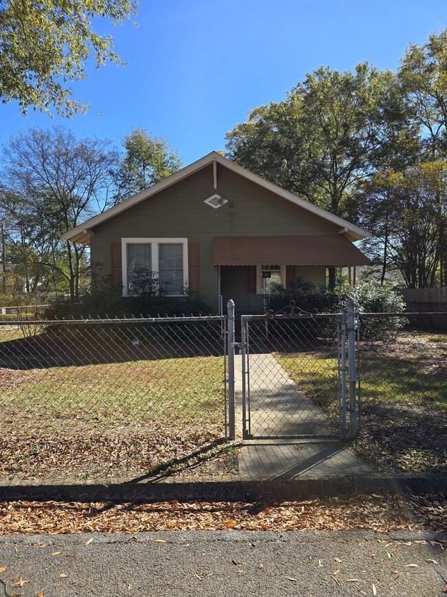 Photo - 345 Second St