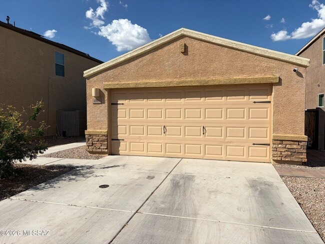 Photo - 4101 E Braddock Dr