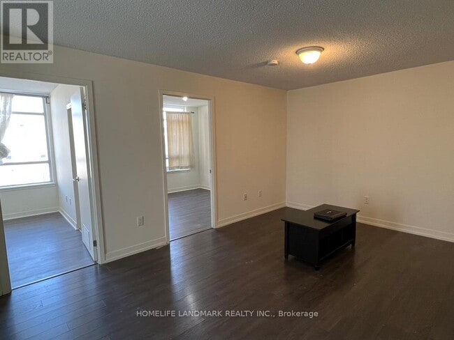 Photo - 812 Lansdowne Ave Unité 521