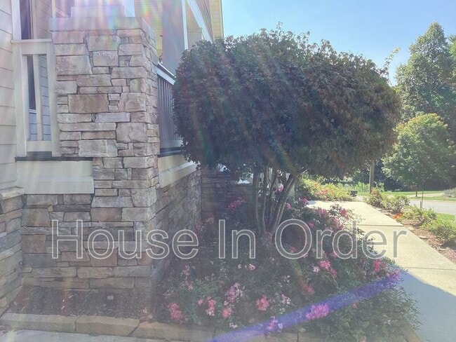 Photo - 49 White Ash Dr