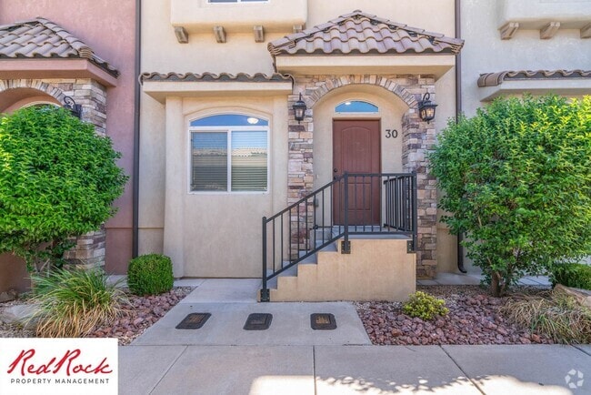 Building Photo - 3 Bedroom & 2.5 Bathroom & Dog Friendly! Rental