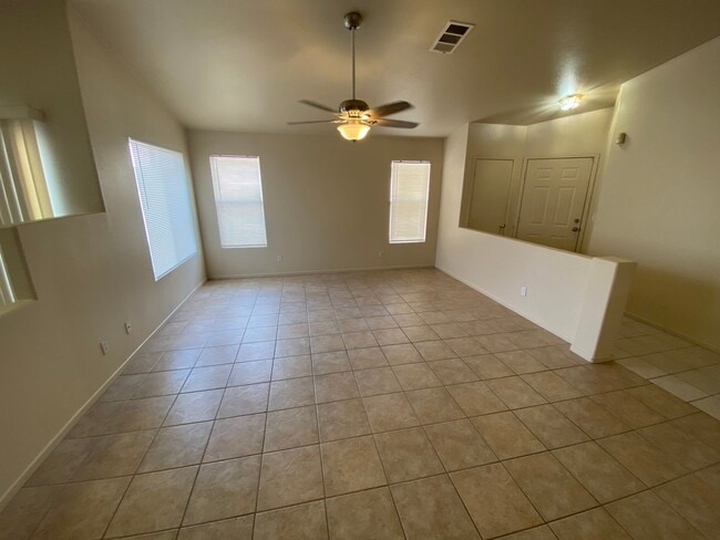 Photo - Great 3 bedroom/2 bathroom home in Henderson