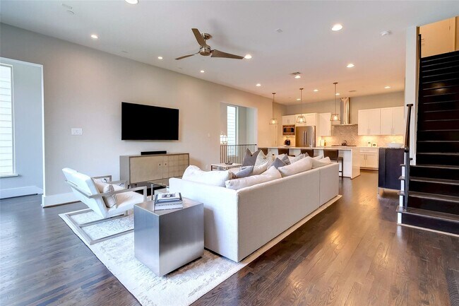 Photo - 1914 Maryland St