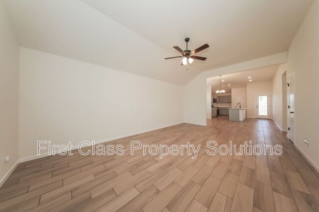 Photo - 19916 Stovall Dr