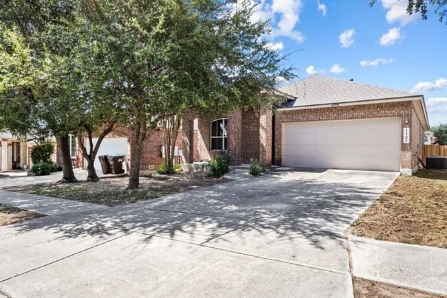 Photo - 3 Bedroom/2 Bath Alamo Ranch Subdivision