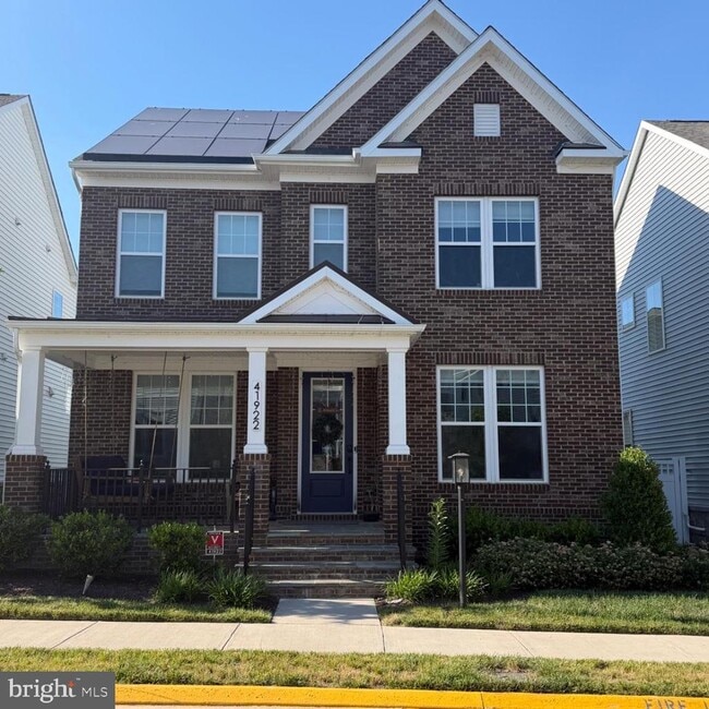 Building Photo - 41922 Spring Air Dr