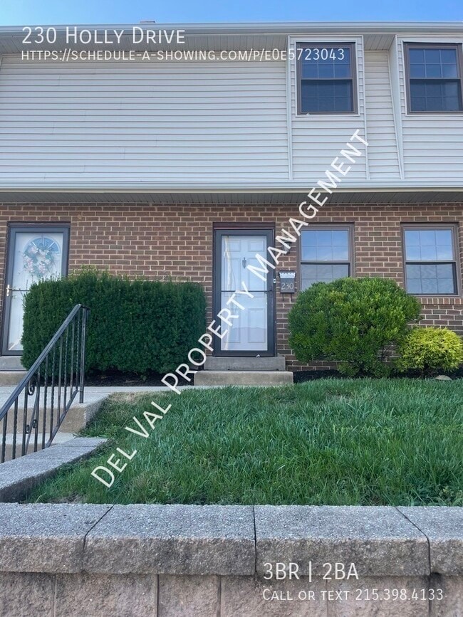 Building Photo - 230 Holly Dr Rental