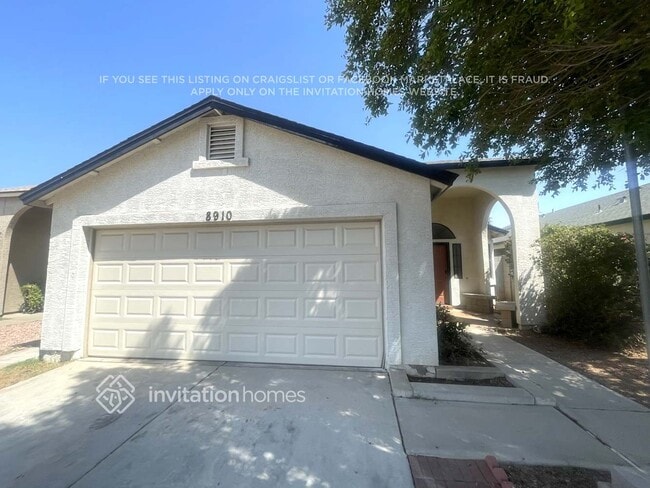Building Photo - 8910 W Vale Dr Rental