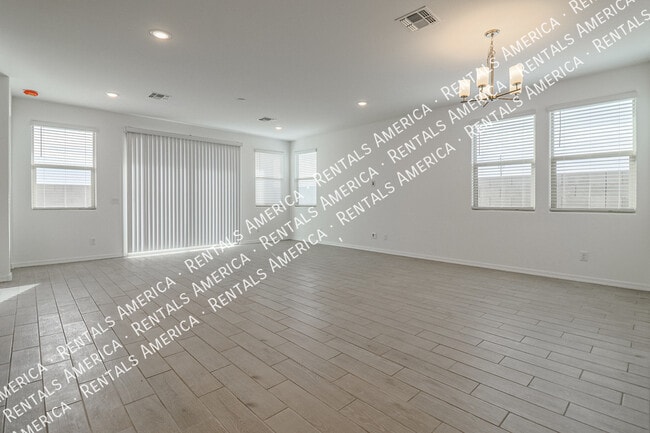 Photo - 15175 W Desert Bloom St