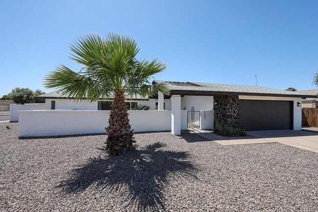 Photo - 3001 W Mercer Ln