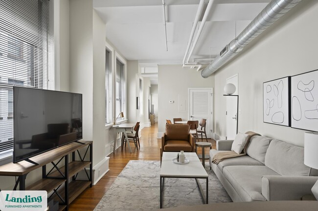 Photo - 211 Union St Unidad 1012.1407244