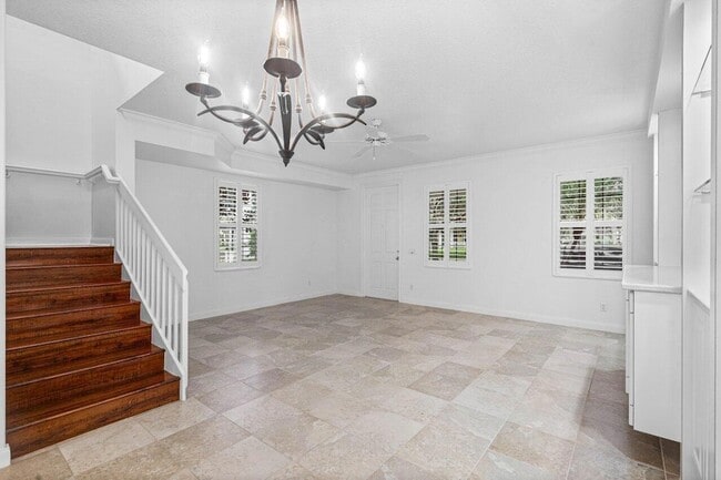 Photo - 2828 W Community Dr