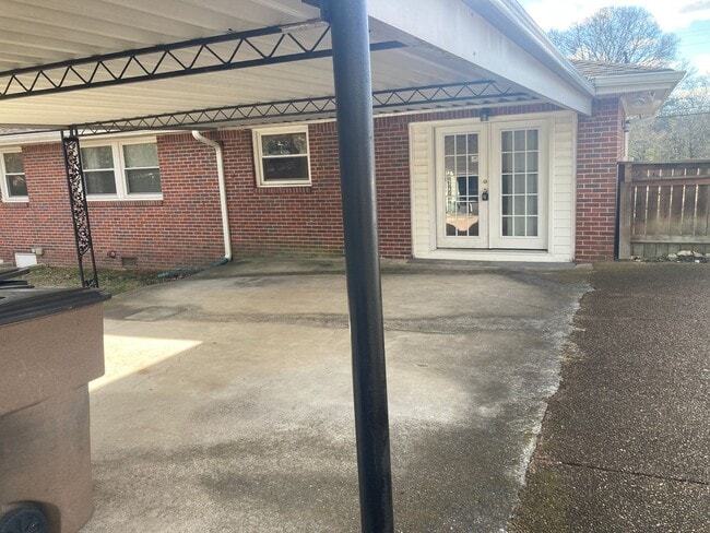Photo - 474 Brentlawn Dr