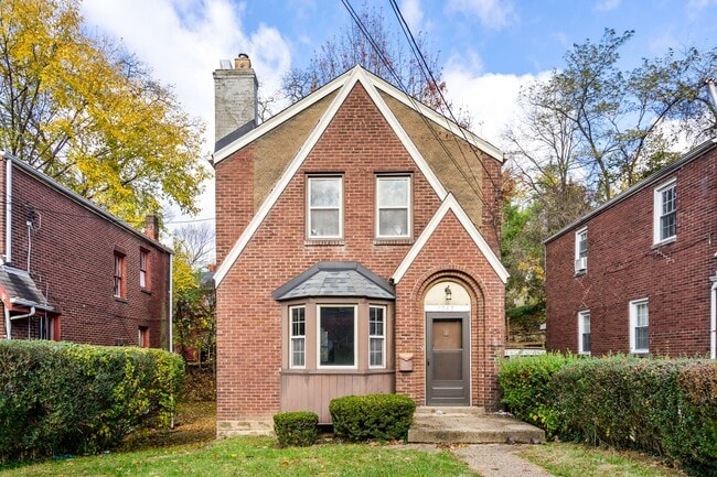 Cozy 3 bedroom in Wilkinsburg - AVAILABLE ... - Cozy 3 bedroom in Wilkinsburg - AVAILABLE ... Casa