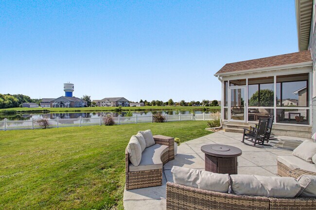 Photo - 2708 Harrison Rd